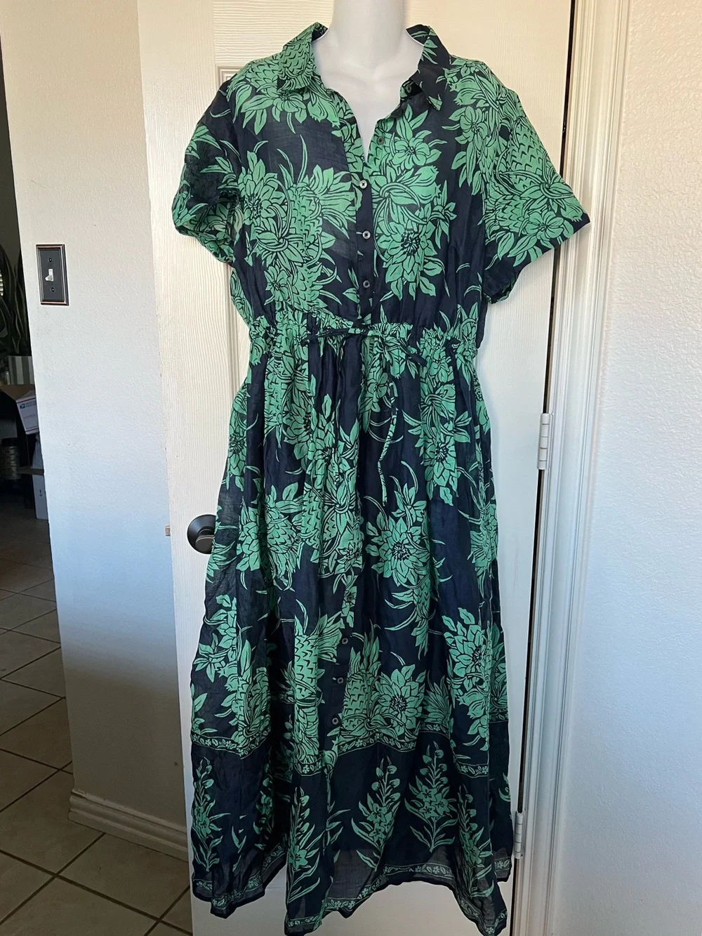NWT Tall Cerise Shirt-Dress in Pineapple-Print Ramie 14 - Picture 3 of 12